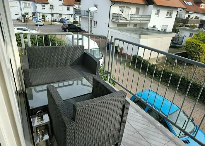 Ruhige In Guter Gegend Lejlighed